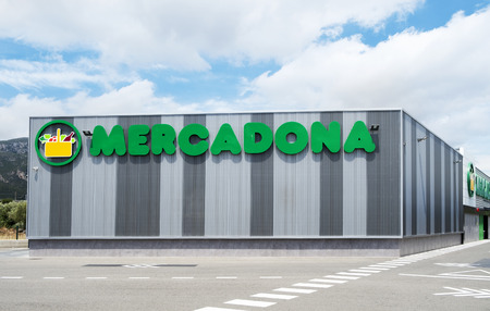 西班牙Mercadona超市周一起营业时间恢复